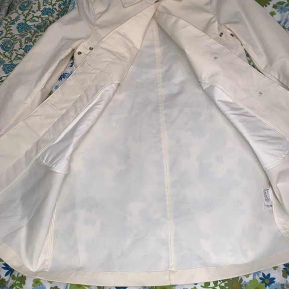 Beautiful white GAP trench coat XS - Picture 4 of 5